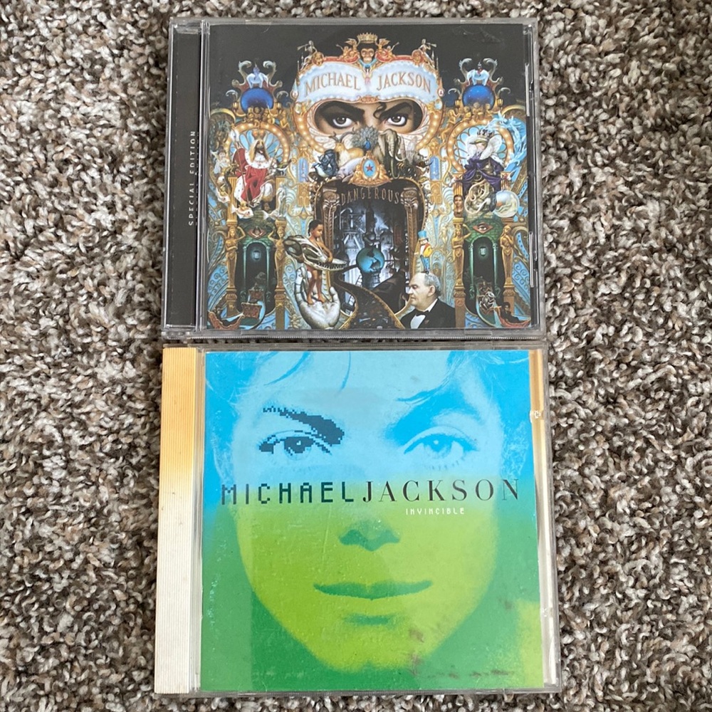 Michael Jackson Set of CDs